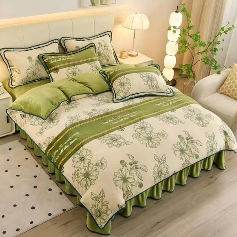 Floral Elegance Milk Velvet Bed Sheet Set with Bed Skirt - Holidayae
