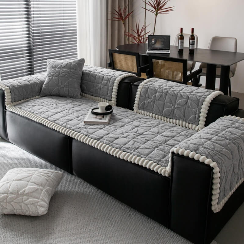 Thickened Short Plush Leaf Pattern Scratch Resistant Non-Slip Couch Cover - Holidayae