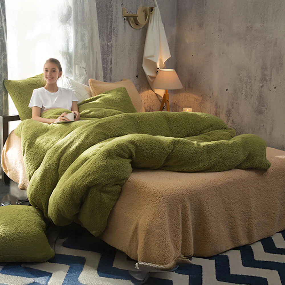 Reversible Two-Tone Thickened Warm Sherpa Fleece Bed Sheet Set - Holidayae