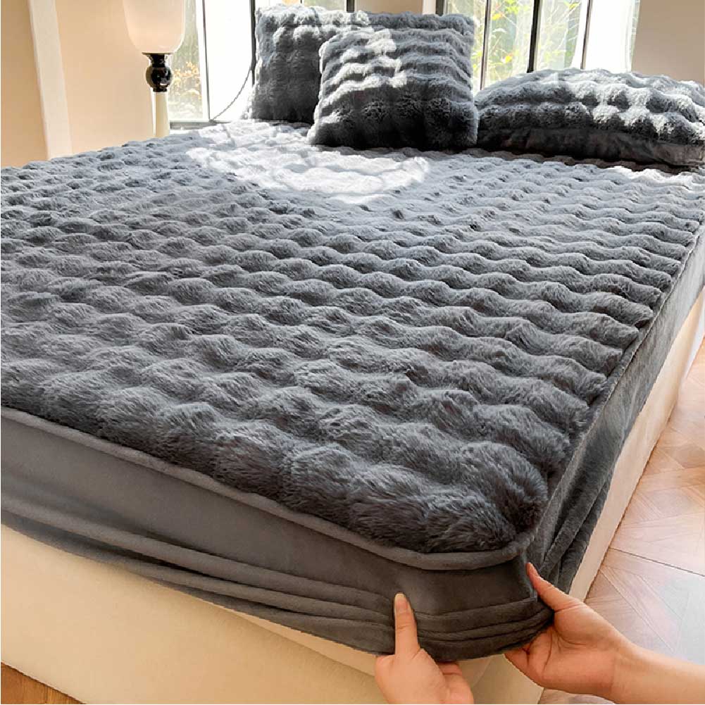 Plush Bubble Skin-Friendly Warm Fitted Sheet Mattress Cover - Holidayae